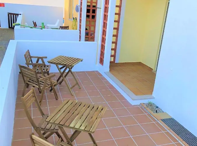 Sea Avenue House - Center Baleal - Surfboard Included * 费雷尔