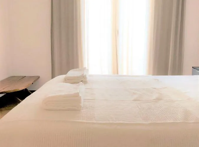 Sea Avenue House - Center Baleal - Surfboard Included *