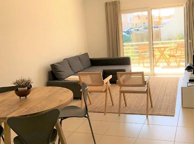 Sea Avenue House - Center Baleal - Surfboard Included